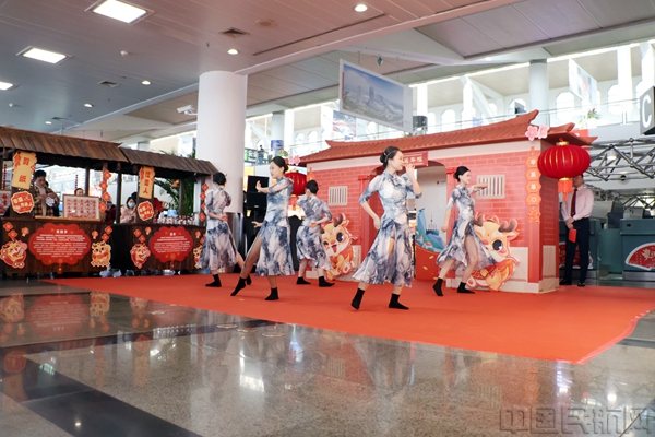 元翔廈門空港與廈門航空聯手開展春運啟動儀式-廈門機場供圖