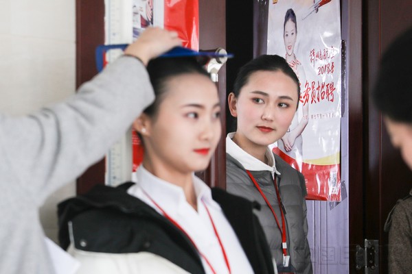 祥鵬航空2018年乘務員招聘首站昆明2.jpg 祥鵬航空2018年乘務員招聘首站昆明2.jpg